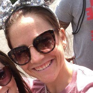 Meet your Posher, Carly